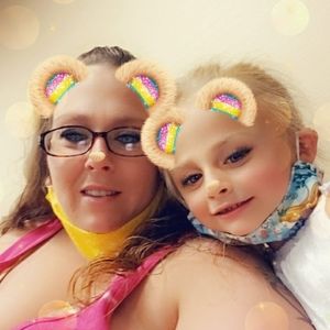 Meet your Posher, Crystal